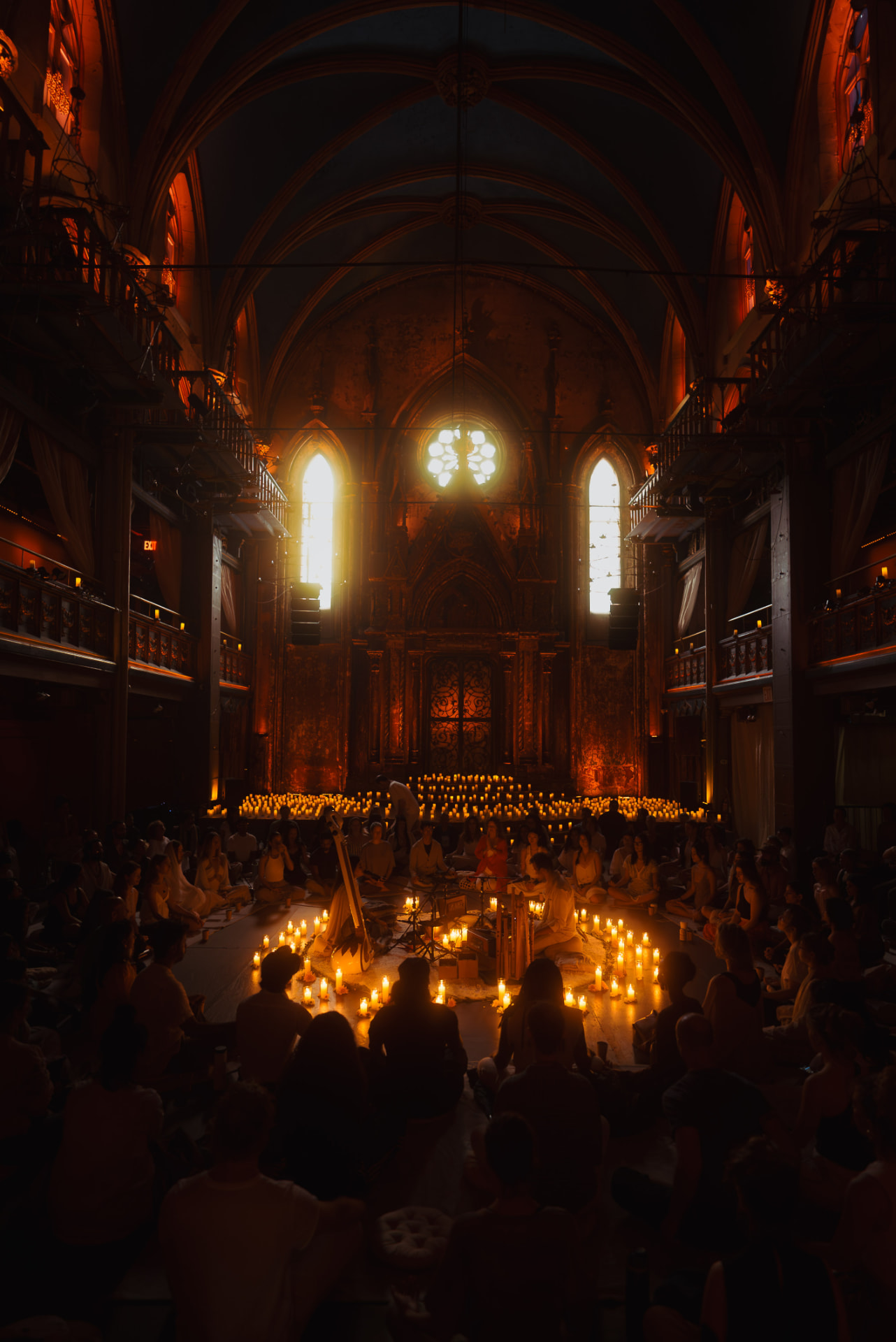 Nākaloka candlelit concert